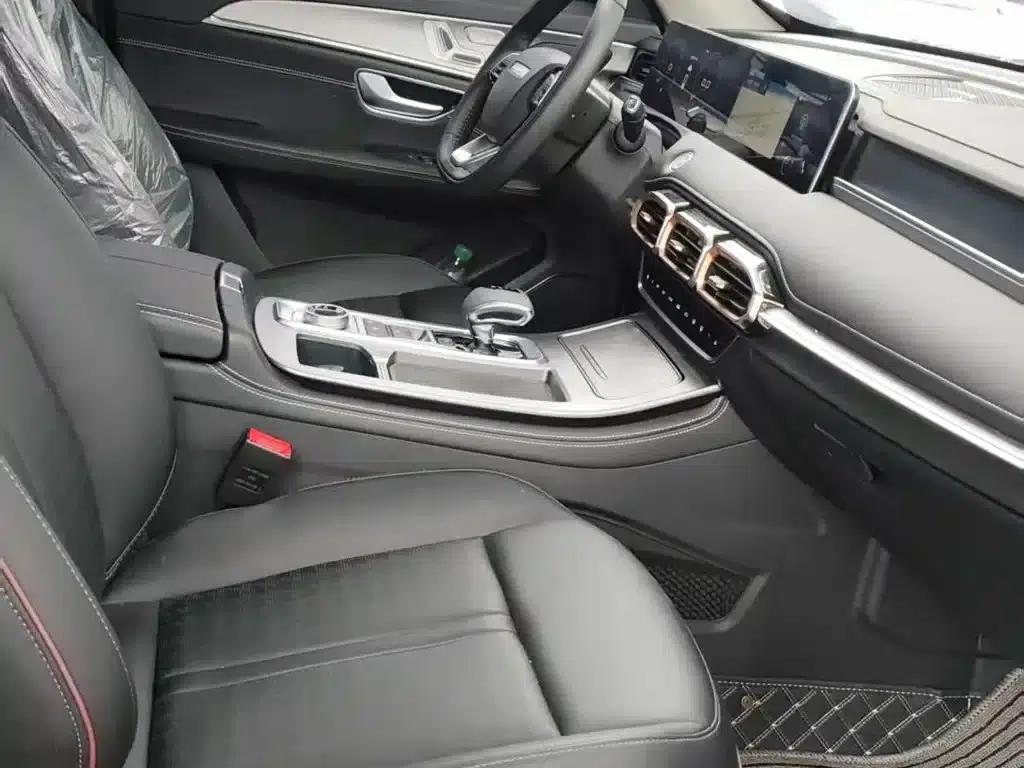 Jetour X70 PLUS 2025 Champion Edition 1.5T DCT Champion MAX 5-seater — миниатюра 12