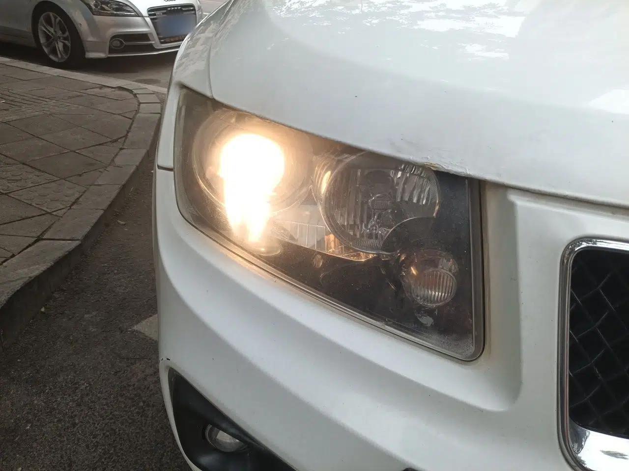 Jeep Compass 2014 Revised Version 2.4L Four-Wheel Drive Comfort Edition — миниатюра 7