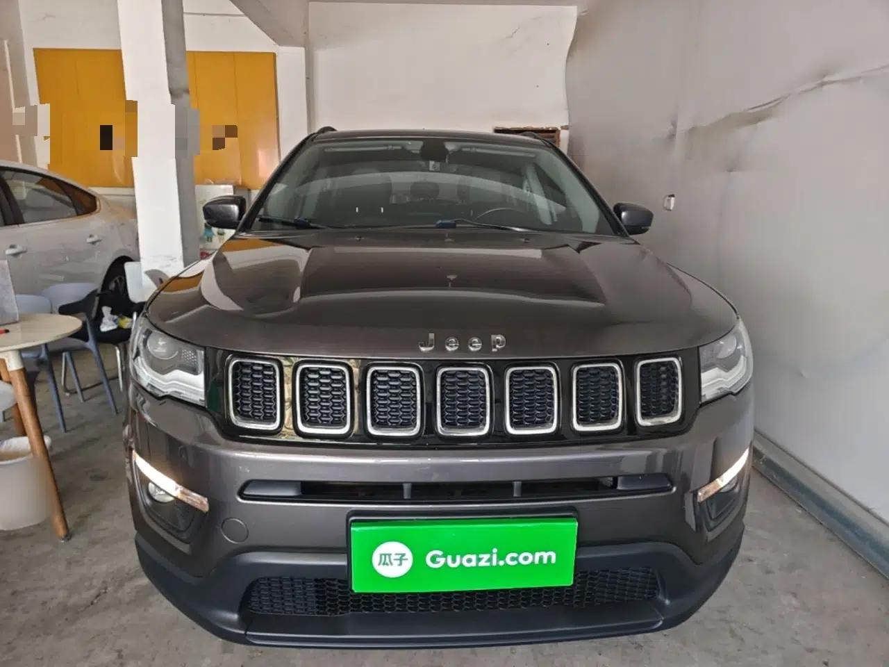 Jeep Compass 2017 200T Automatic Family Edition — миниатюра 2