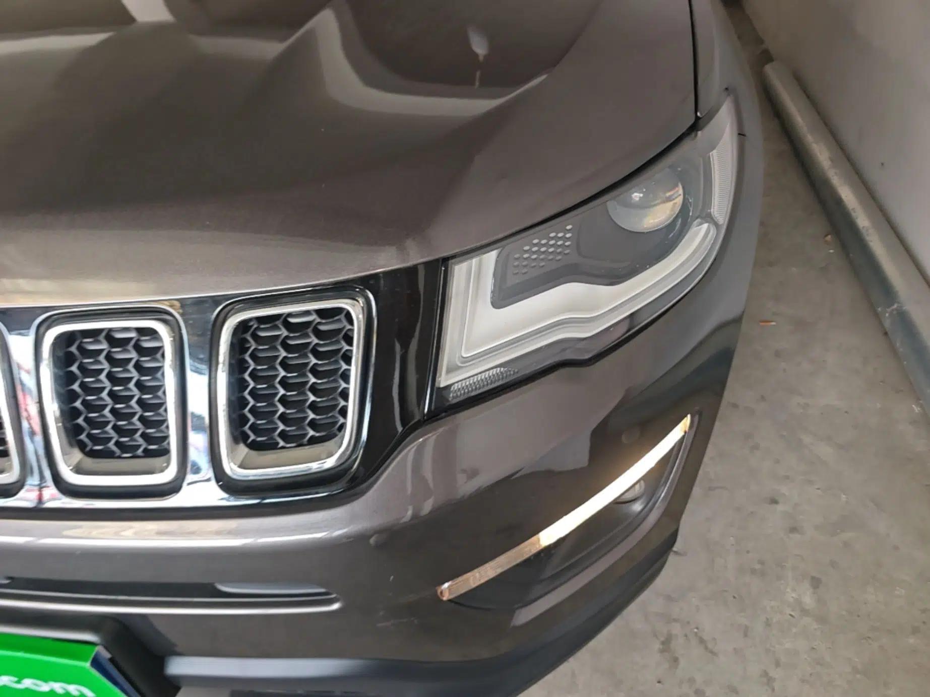 Jeep Compass 2017 200T Automatic Family Edition — миниатюра 8