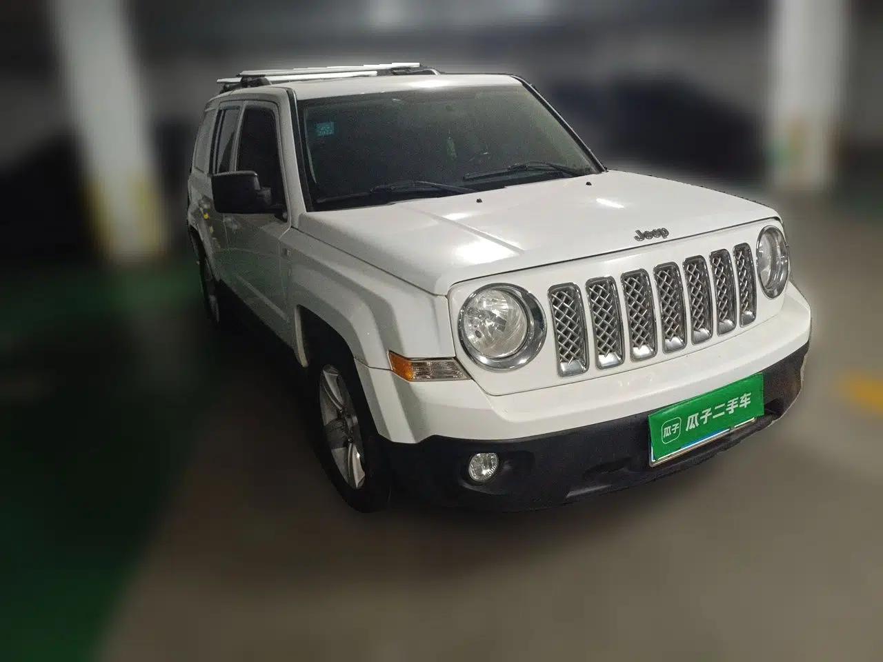 Jeep Patriot 2014 2.4L Sport Edition — миниатюра 3