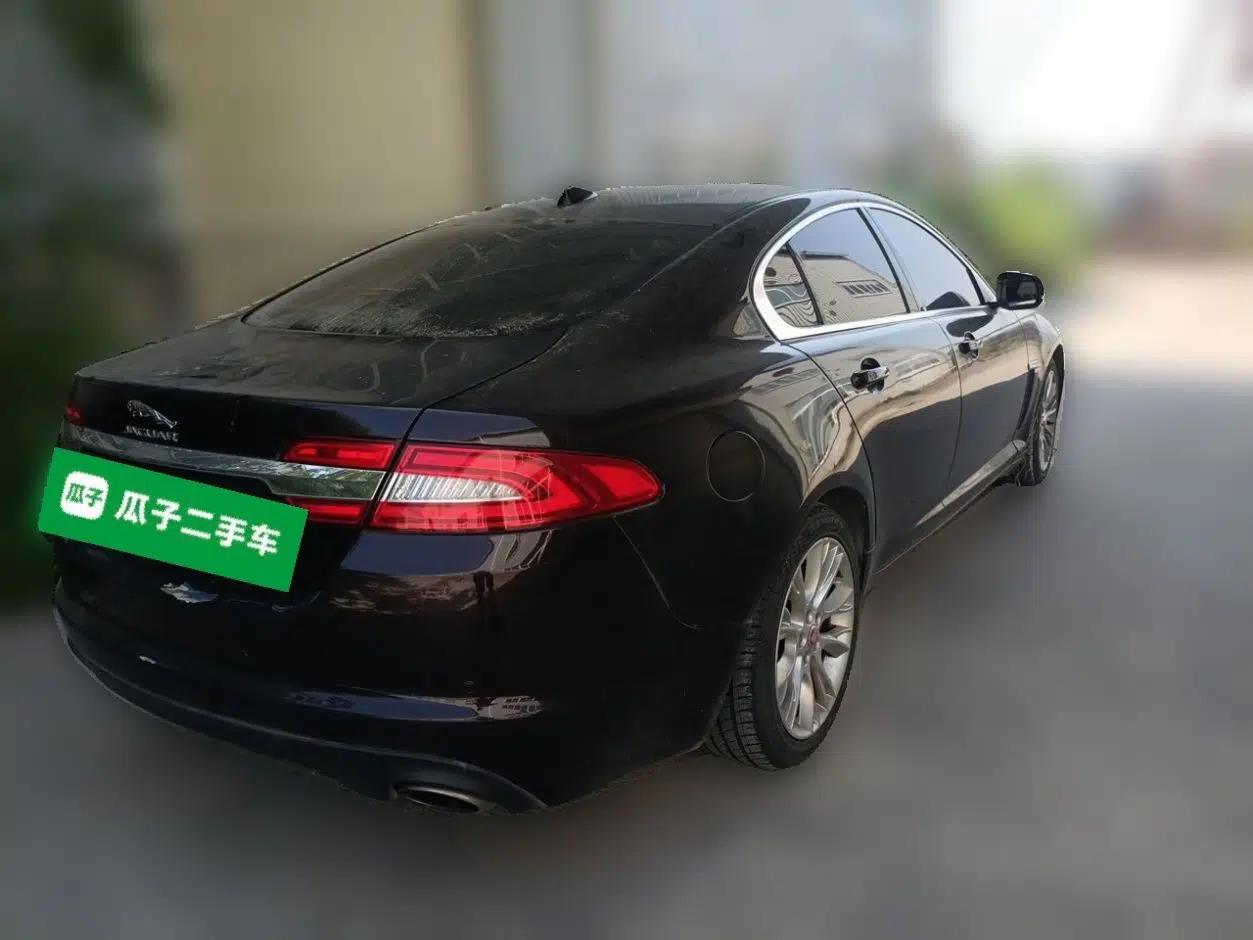Jaguar XF 2014 XF 2.0T Luxury Edition — миниатюра 6