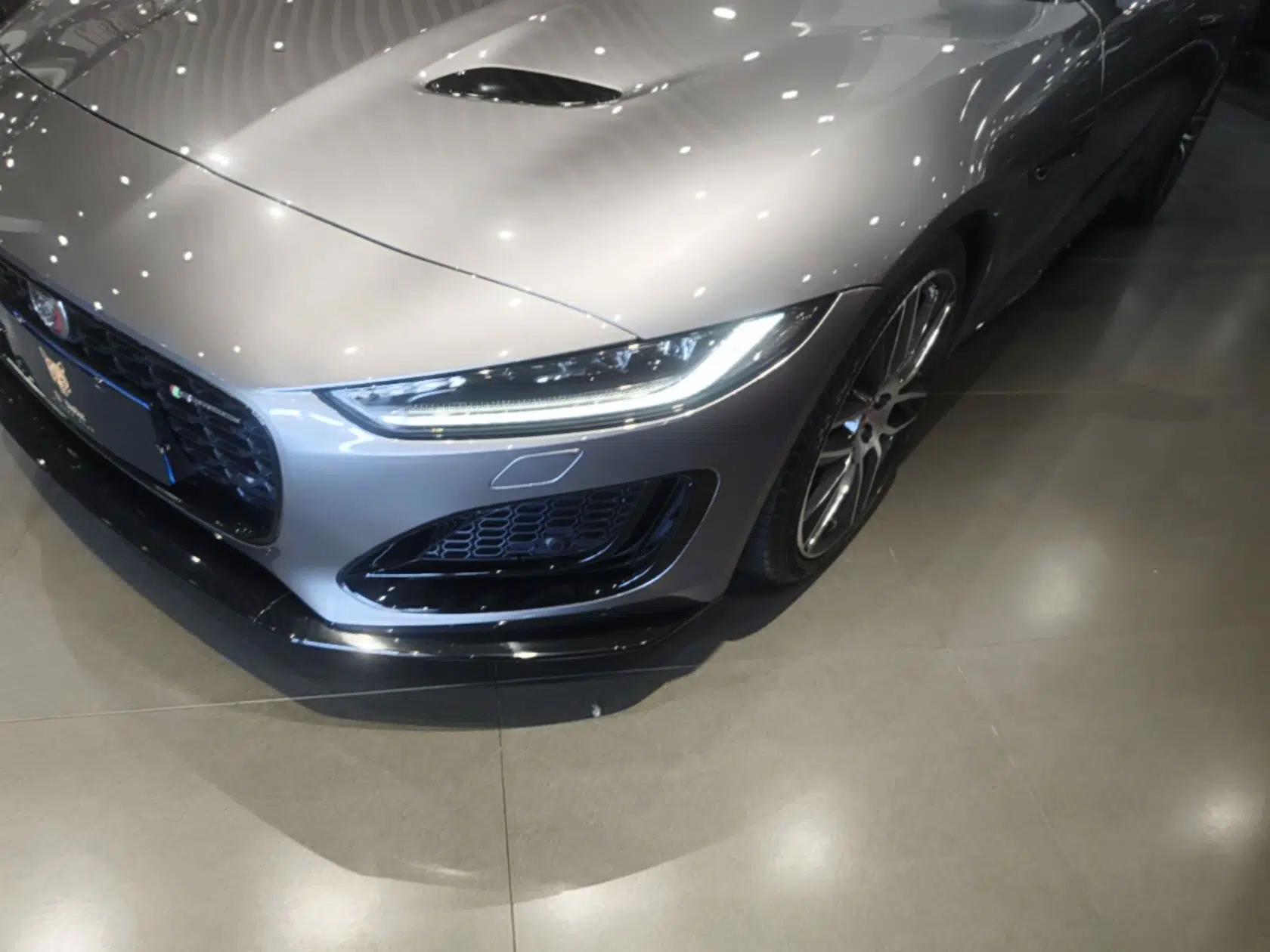 Jaguar F-TYPE 2021 P380 All-Wheel-Drive R-Dynamic Hardtop Version — миниатюра 8