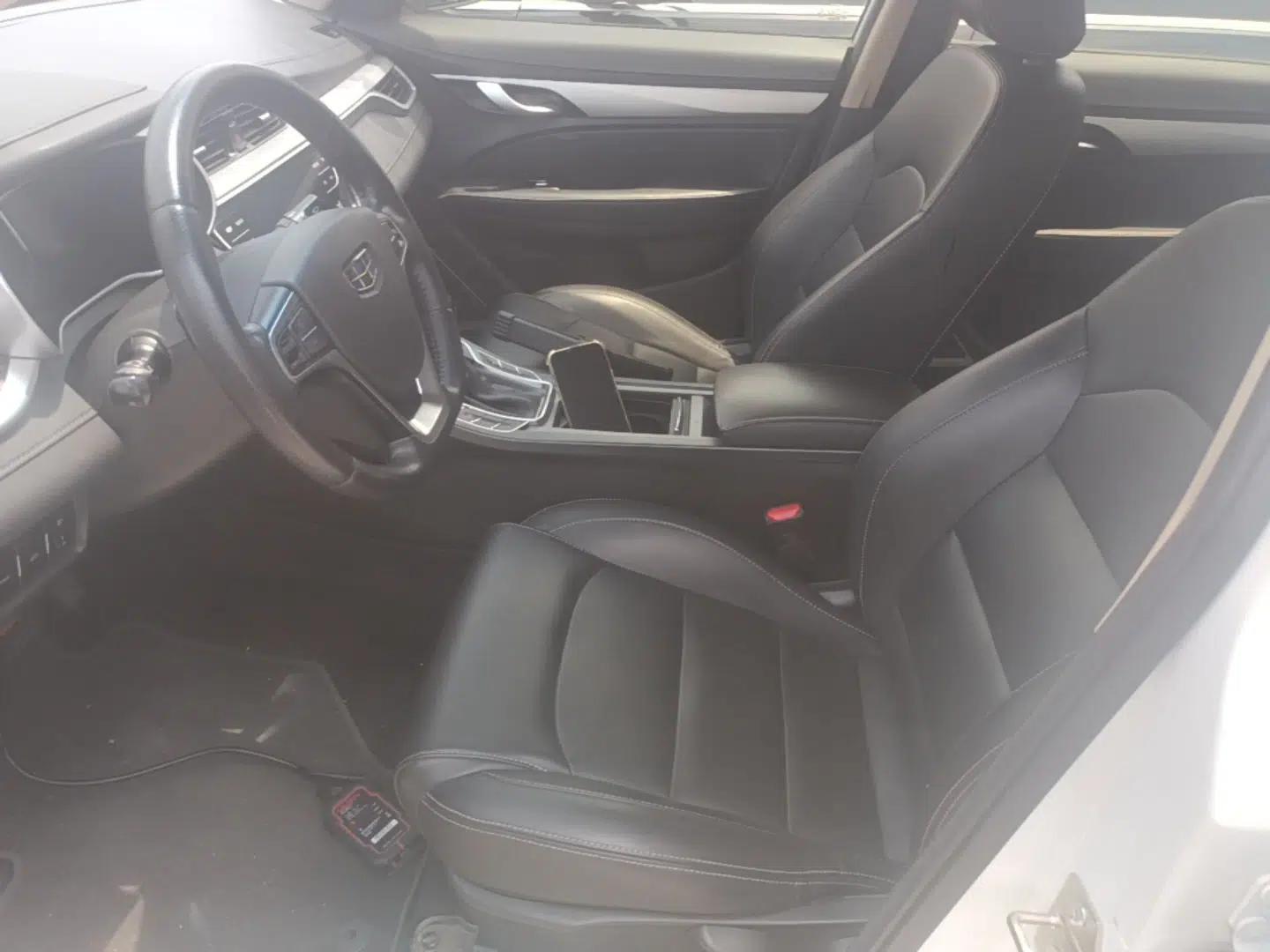 Geely Auto Emgrand 2018 1.5L CVT Upward Connect Edition — миниатюра 17
