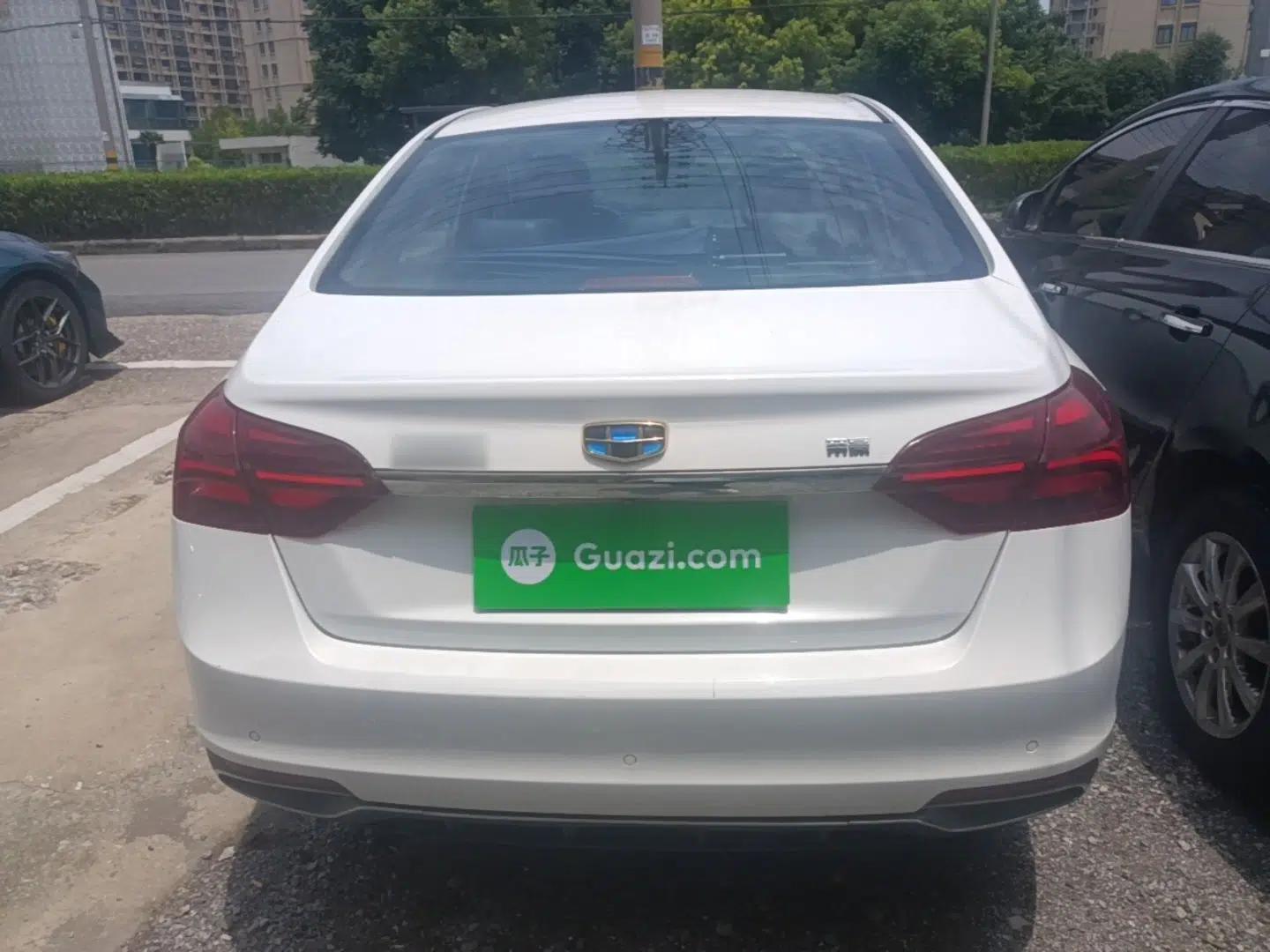 Geely Auto Emgrand 2018 1.5L CVT Upward Connect Edition — миниатюра 5