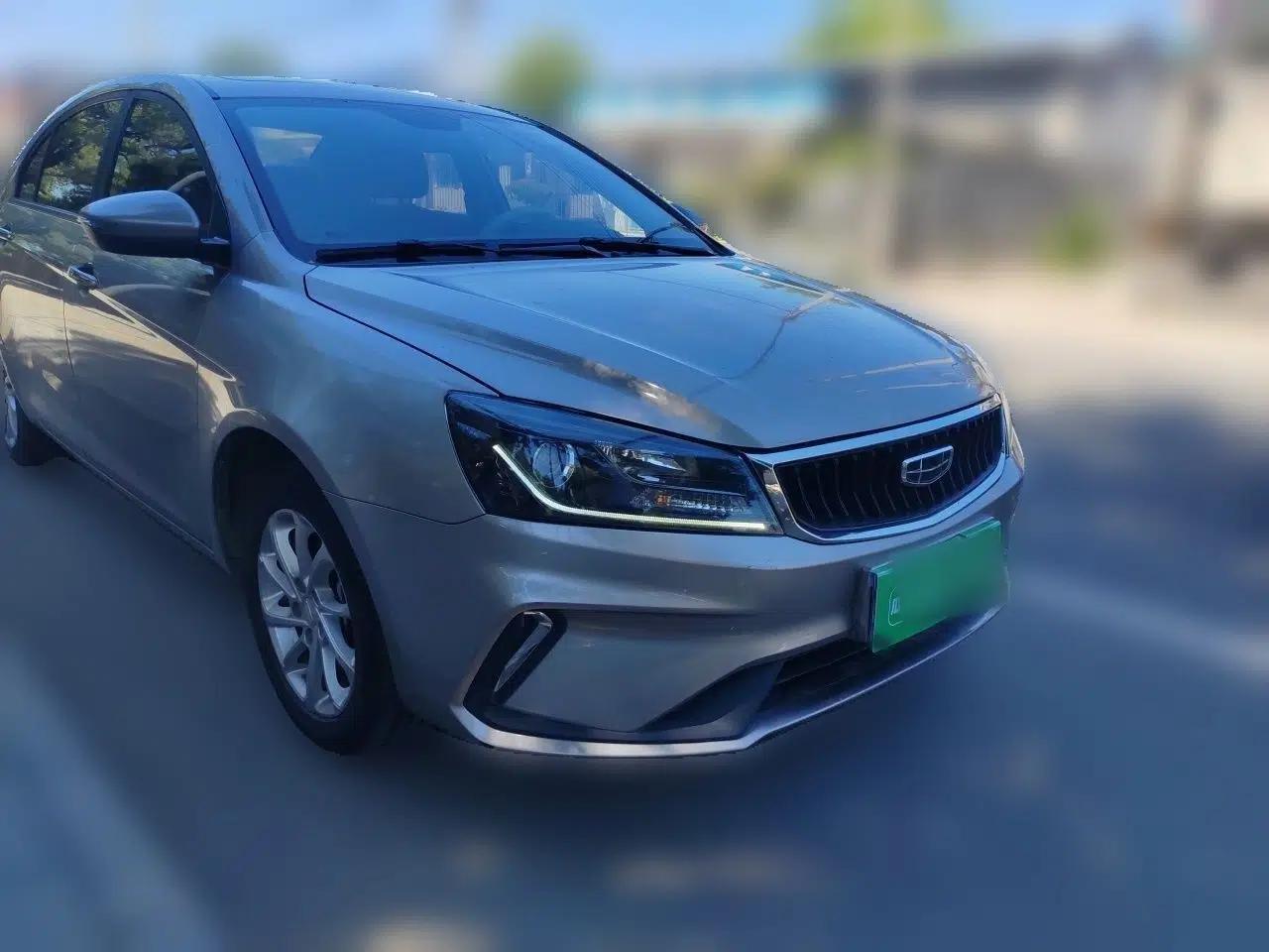 Geely Auto Emgrand 2021 UP 1.5L Manual Luxury Model — миниатюра 3