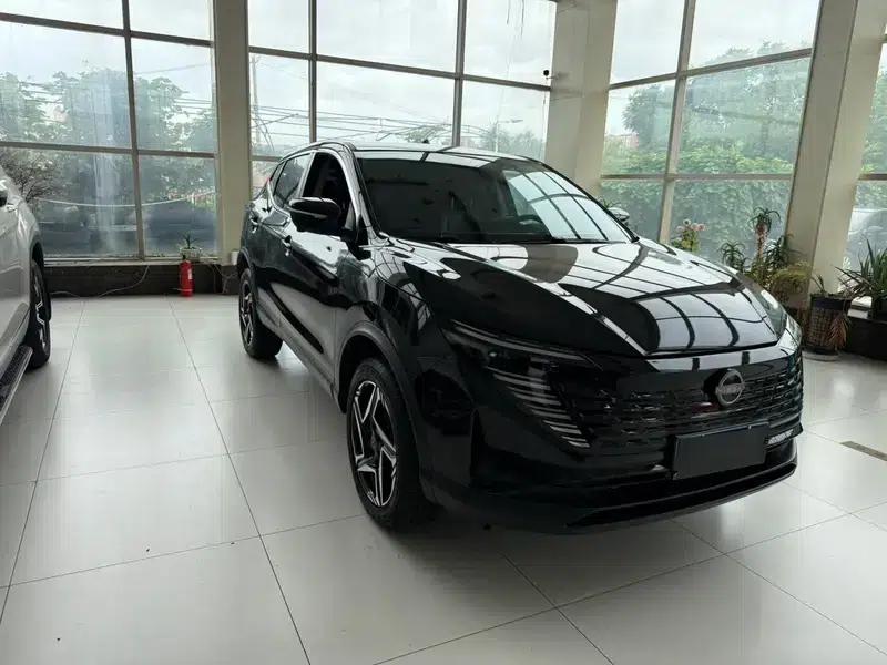 Nissan Qashqai 2025 Facelift Honor 2.0L CVT XV+ Leading Edition — миниатюра 3