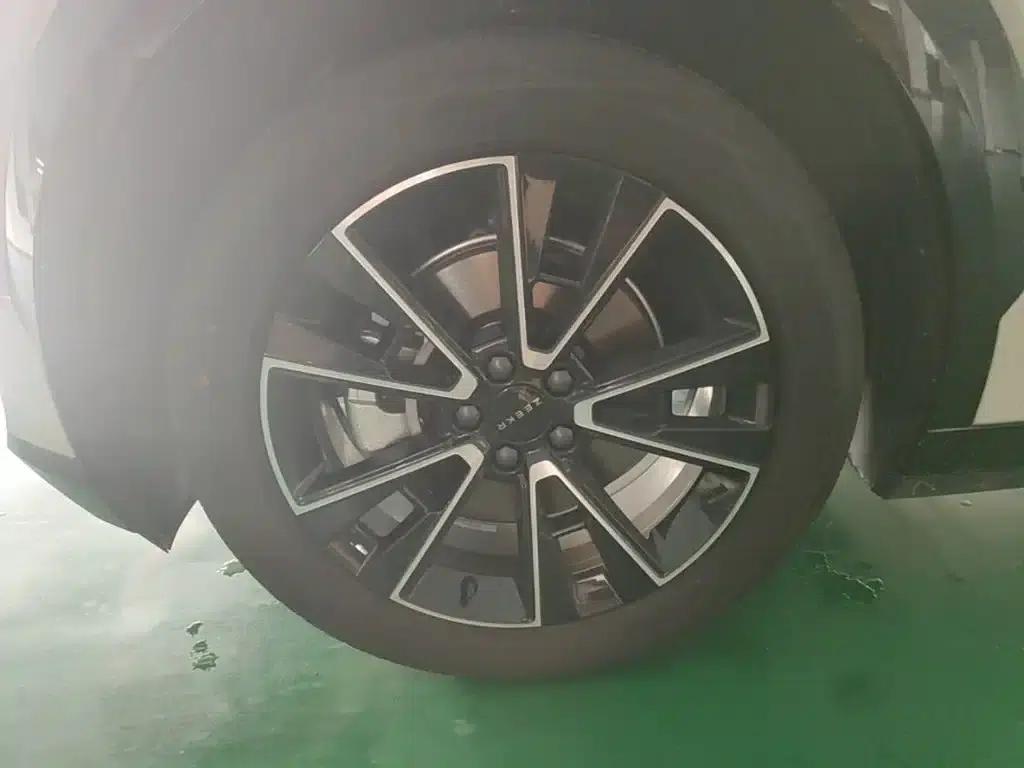 Extreme Krypton X 2025 Four-Seat Rear-Wheel Drive Cube Edition — миниатюра 23