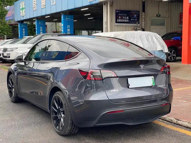 Model Y 2022 Facelift Rear-Wheel Drive Version — миниатюра 3