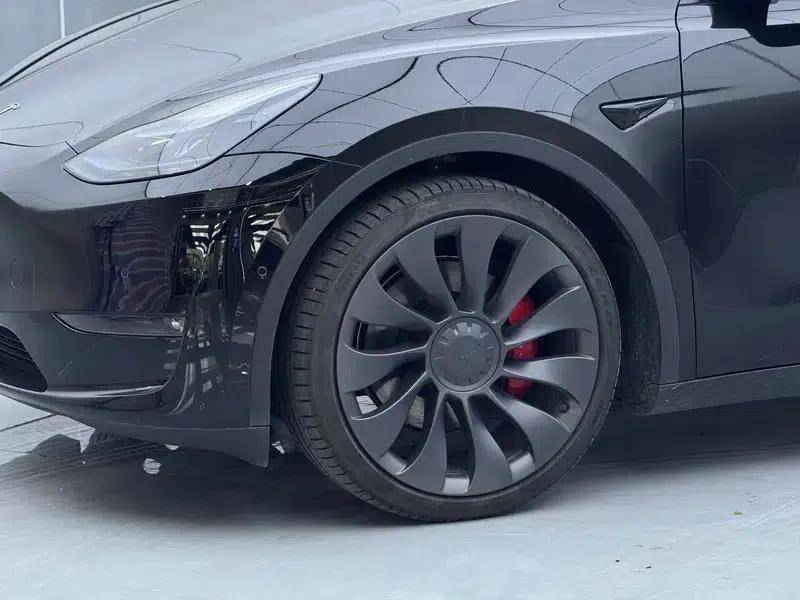 Model Y 2022 Performance All-Wheel Drive — миниатюра 9