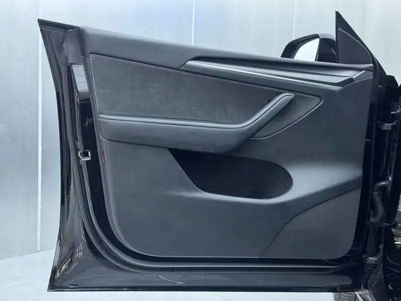 Model Y 2022 Performance All-Wheel Drive — миниатюра 10