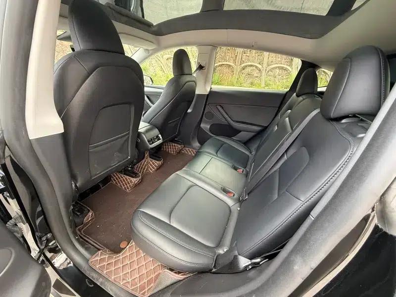 Model Y 2023 Rear-Wheel Drive — миниатюра 18