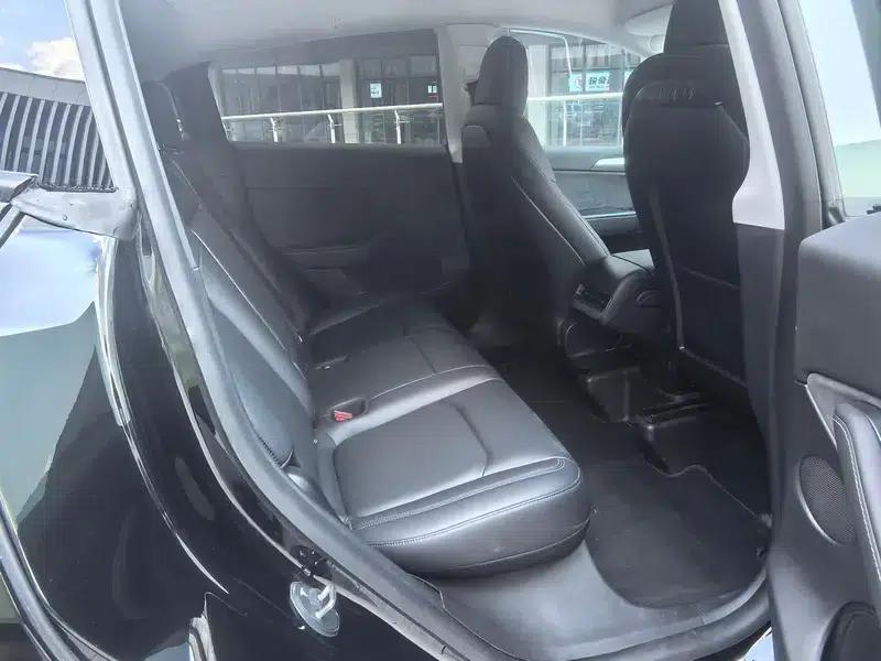 Model Y 2021 Long Range All-Wheel Drive — миниатюра 10