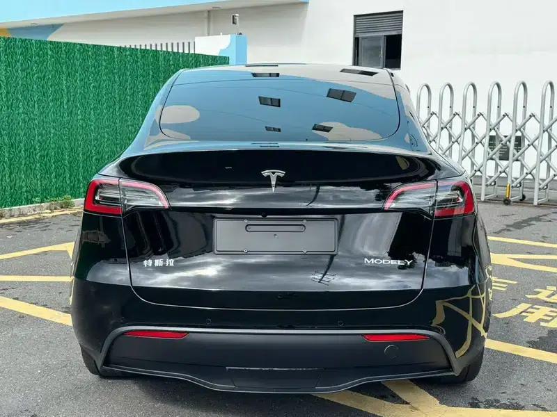 Model Y 2022 Facelift Rear-Wheel Drive Version — миниатюра 5