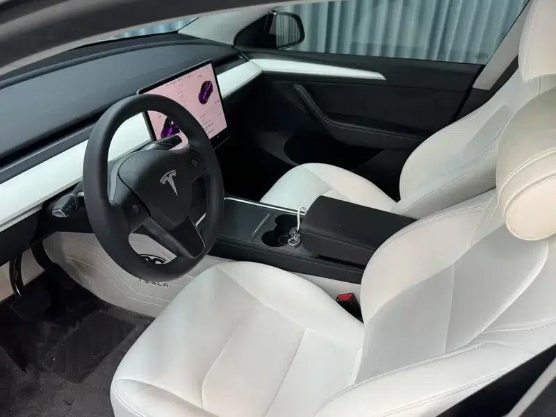 Model Y 2022 Facelift Rear-Wheel Drive Version — миниатюра 8