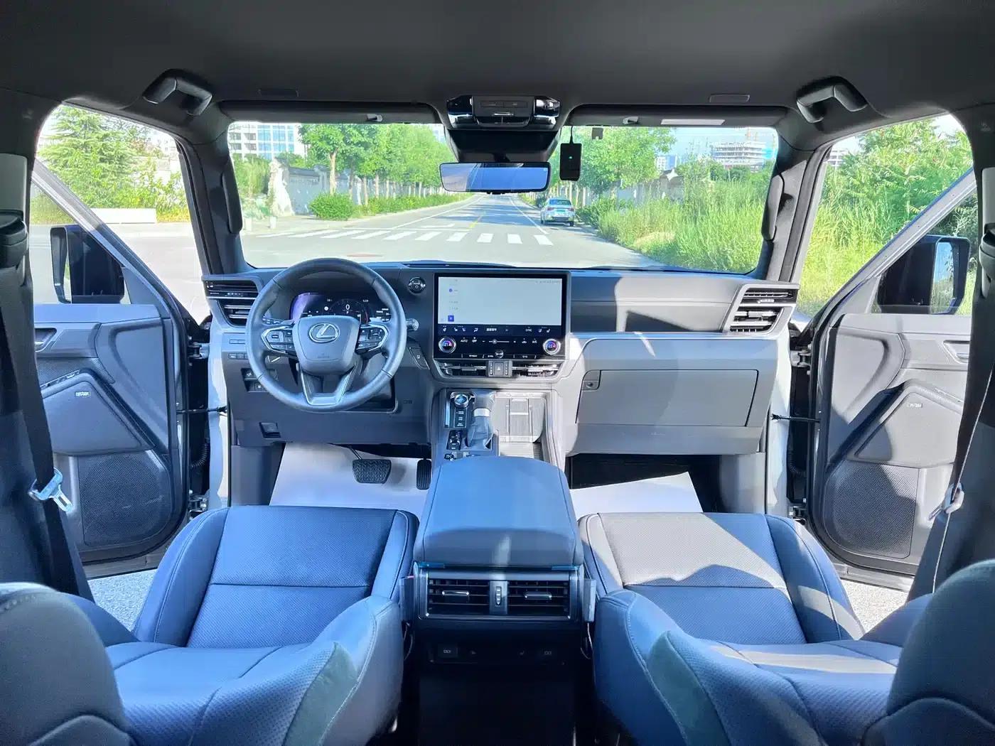 Lexus GX 2024 Overtrail Peak Edition — миниатюра 11
