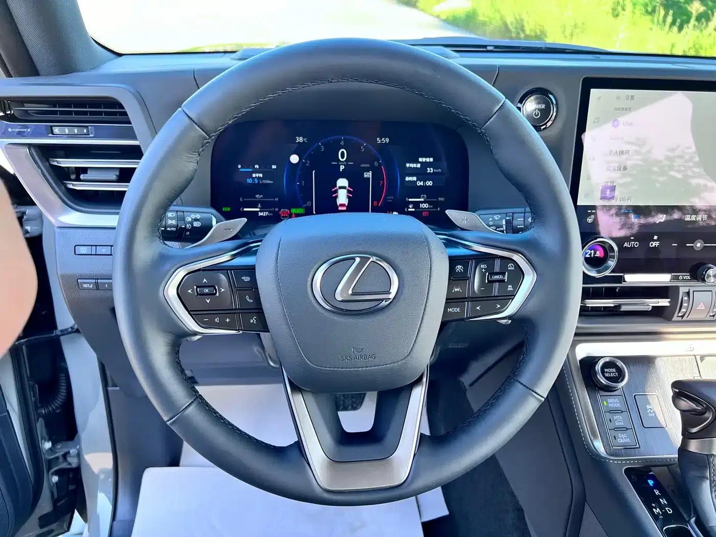 Lexus GX 2024 Overtrail Peak Edition — миниатюра 12
