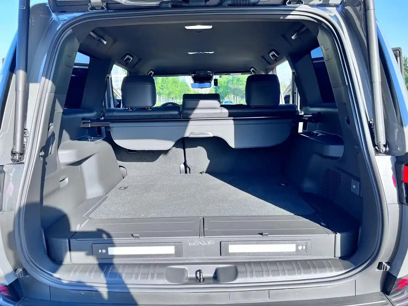 Lexus GX 2024 Overtrail Peak Edition — миниатюра 18