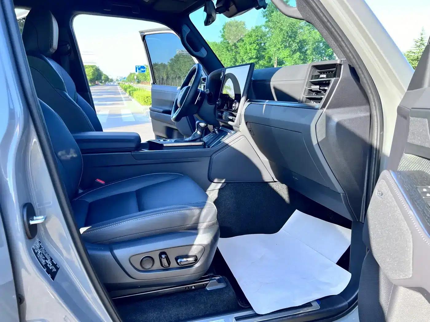 Lexus GX 2024 Overtrail Peak Edition — миниатюра 10