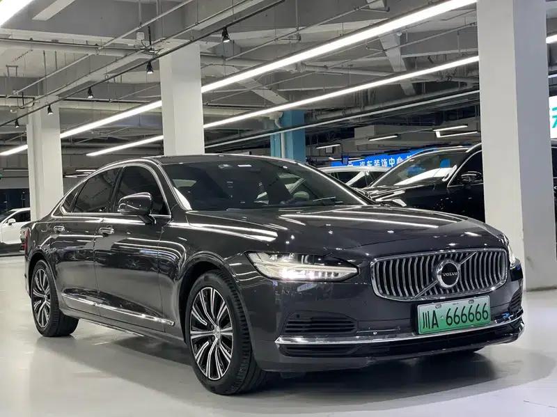 2022 Volvo S90 PHEV T8 E-Drive Hybrid Smart Luxury Edition — миниатюра 3