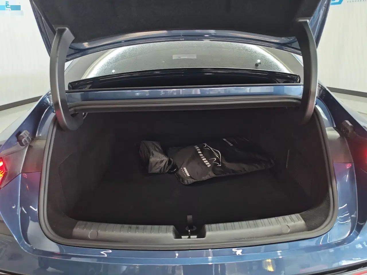 Geely Galaxy 8 2025 130km EM-P Starship Edition — миниатюра 22