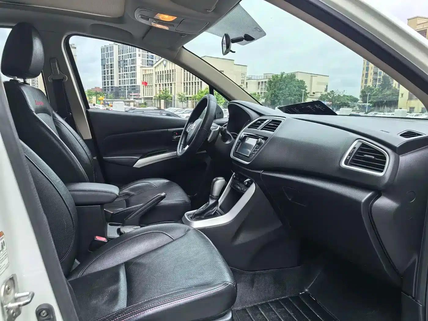 Vitara 2014 1.6L CVT 2WD Elite — миниатюра 12