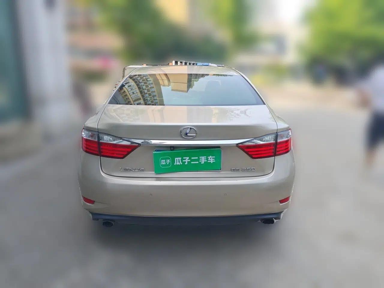 Lexus ES 2013 250 Elite Edition — миниатюра 5