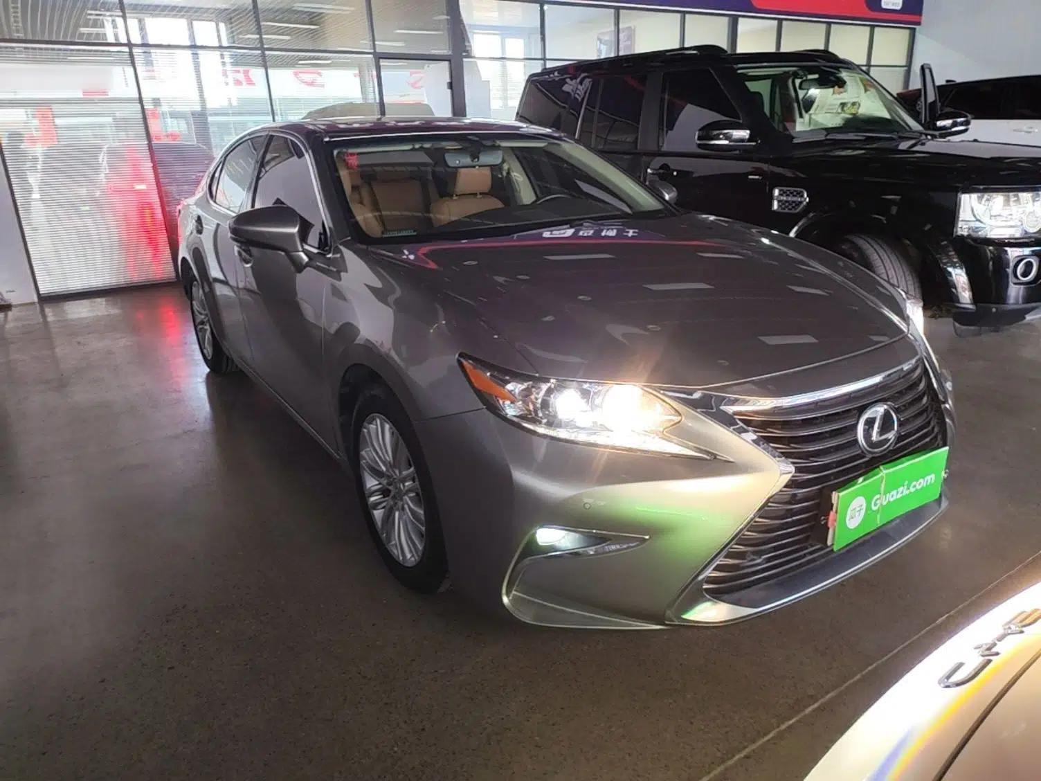 Lexus ES 2015 200 Elite Edition — миниатюра 3