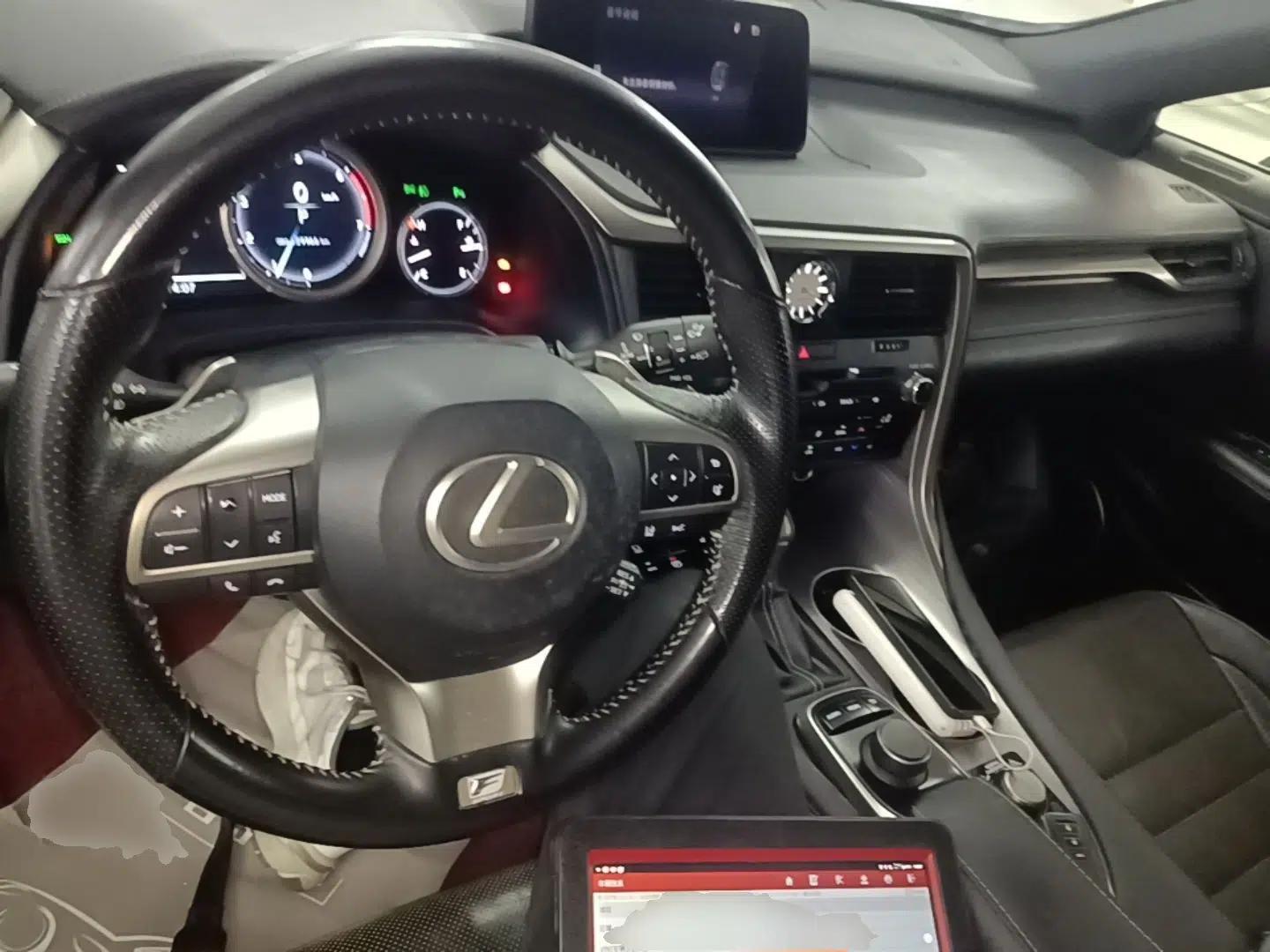 Lexus RX 2016 300 4x4 F SPORT Version China V Standard — миниатюра 12