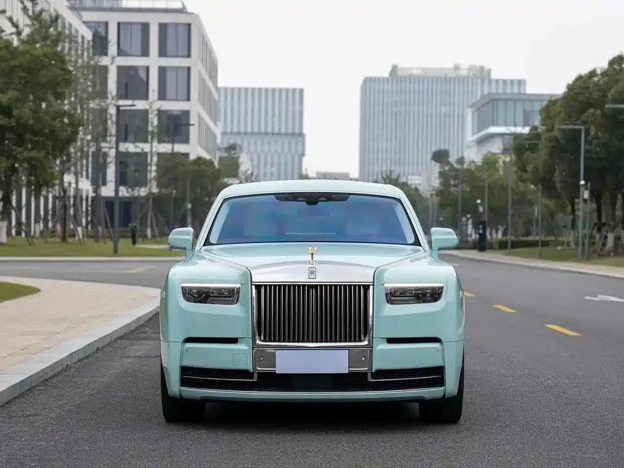 2024 Phantom Long Wheelbase Series II — миниатюра 3