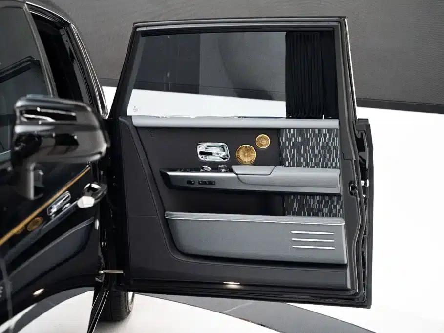 2018 Phantom 6.7T Long Wheelbase — миниатюра 19