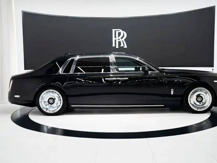 2018 Phantom 6.7T Long Wheelbase — миниатюра 7