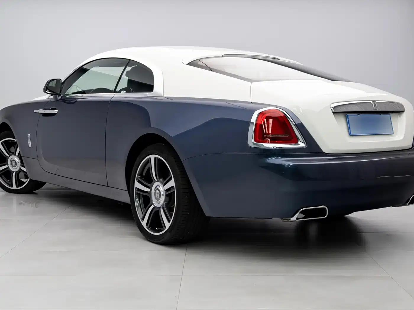 2018 Phantom 6.6T Standard Edition — миниатюра 4