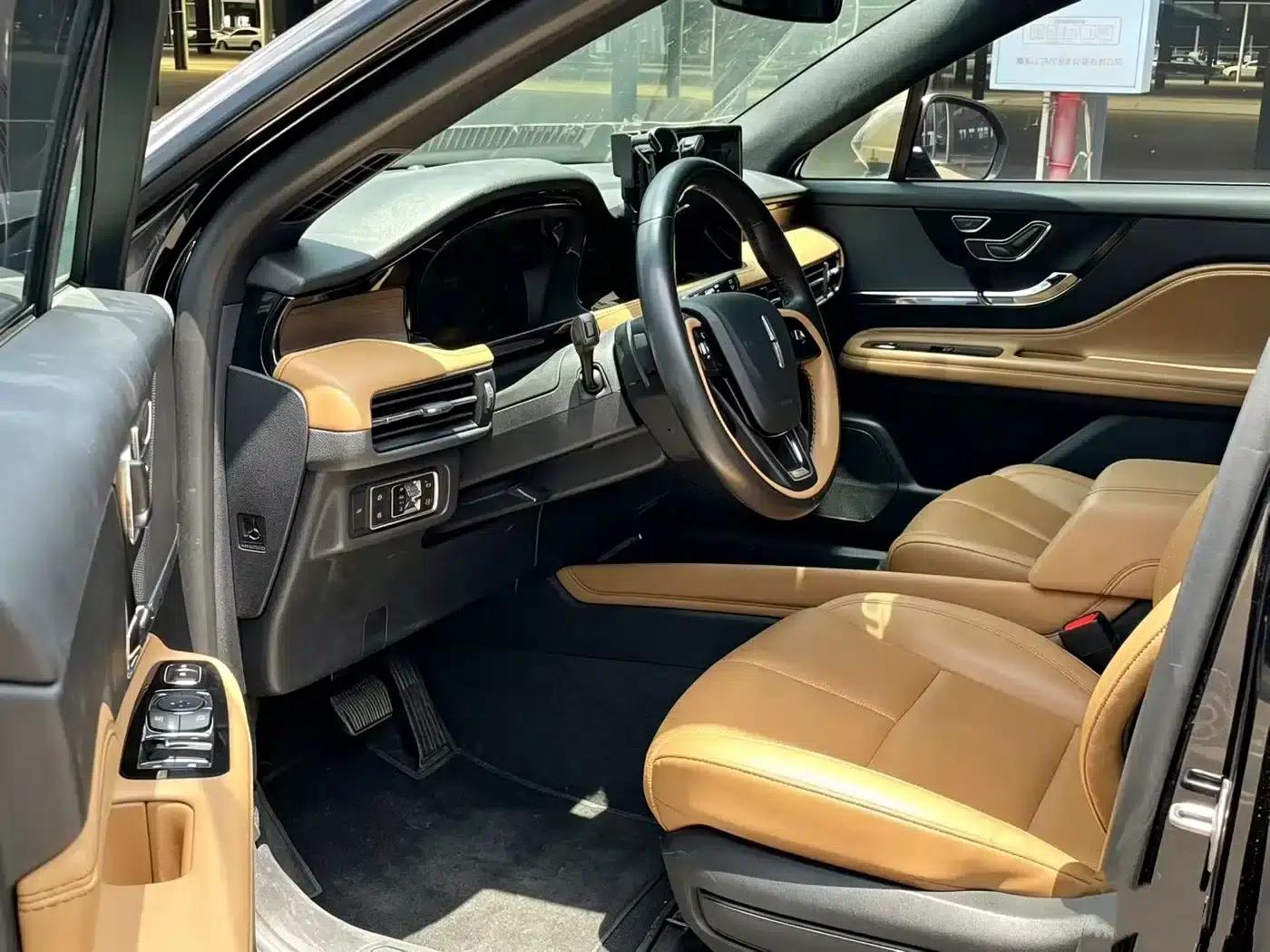 Adventurer 2022 2.0T 2WD Premium Edition — миниатюра 4