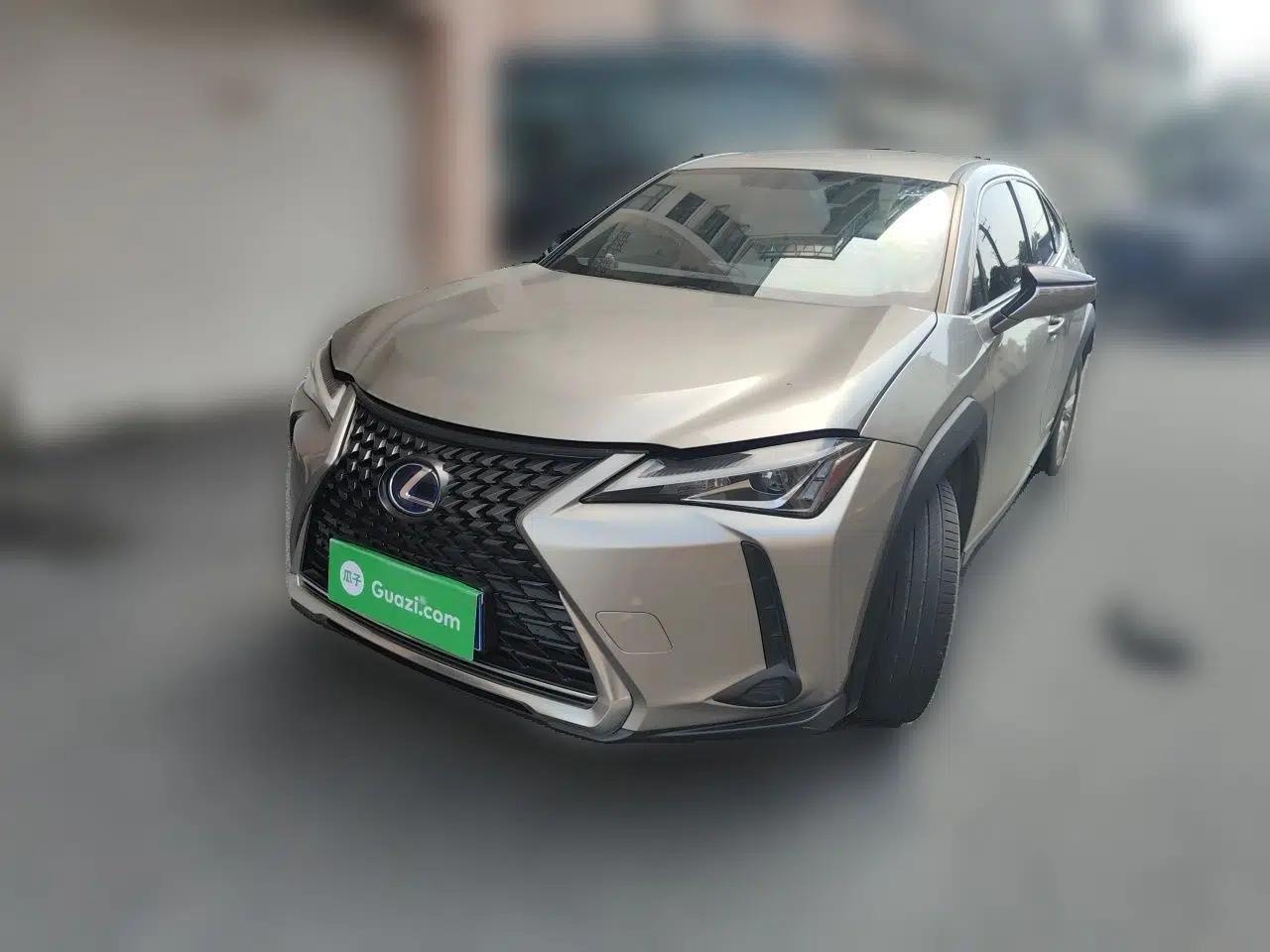 Lexus UX 2020 260h Explore-Cool Edition — миниатюра 1