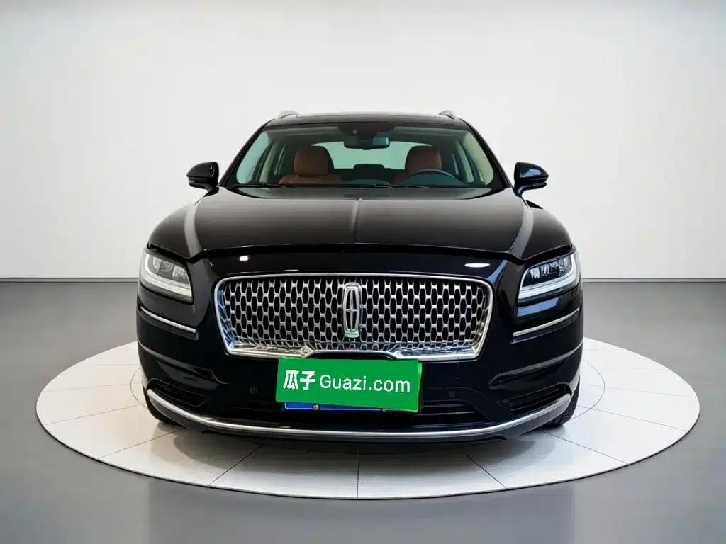 Navigator 2021 2.0T AWD Premium Edition — миниатюра 2