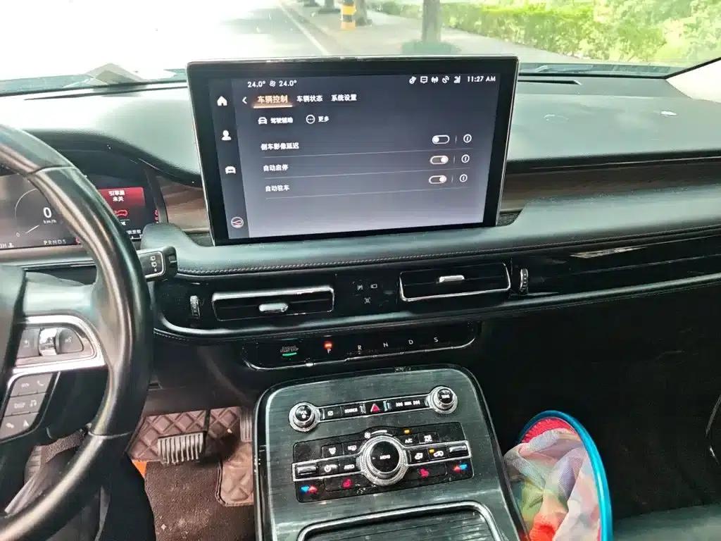 Navigator 2021 2.0T AWD Premium Edition — миниатюра 14