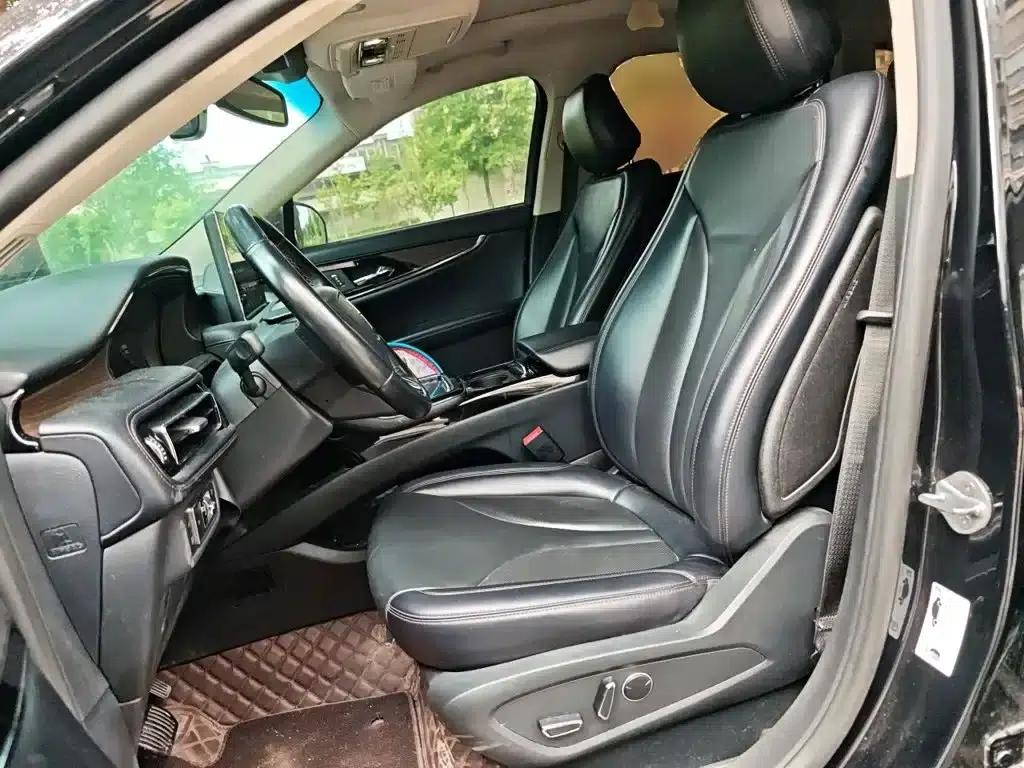 Navigator 2021 2.0T AWD Premium Edition — миниатюра 16