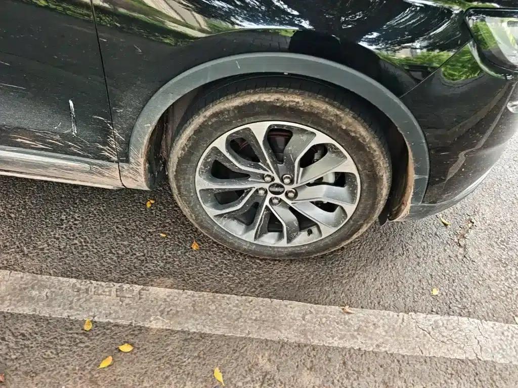 Navigator 2021 2.0T AWD Premium Edition — миниатюра 8