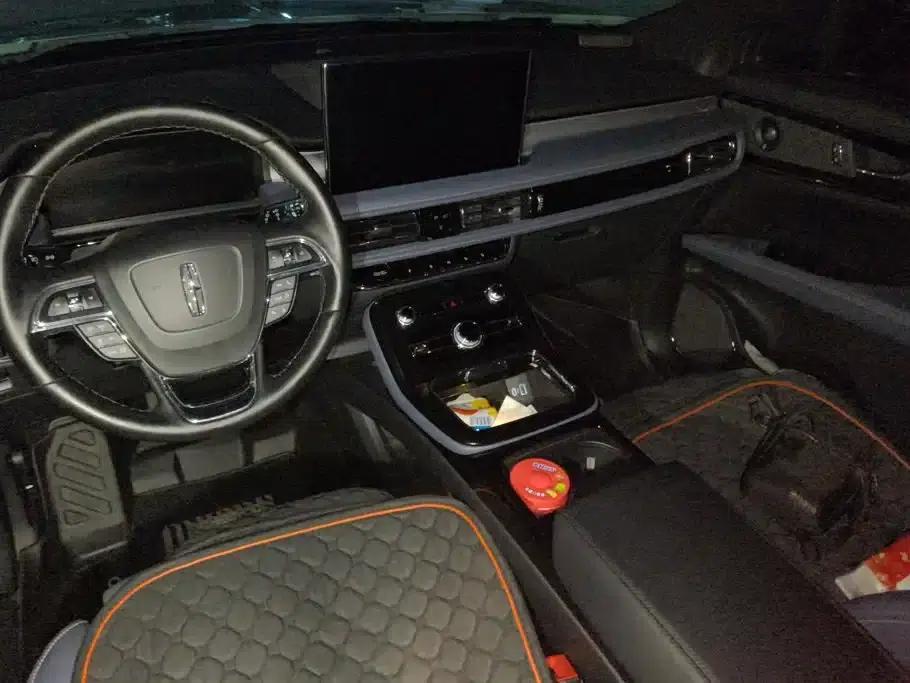 Navigator 2021 2.7T AWD Premium Edition — миниатюра 13