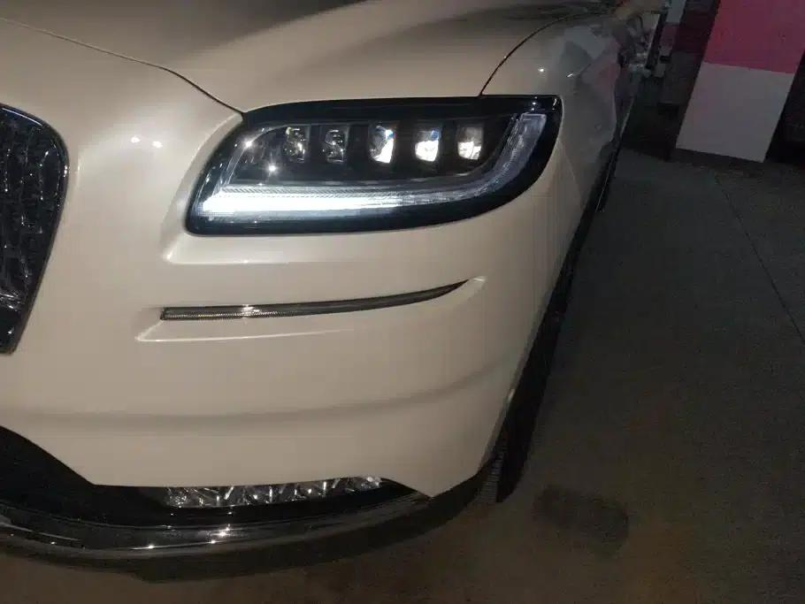 Navigator 2021 2.7T AWD Premium Edition — миниатюра 5