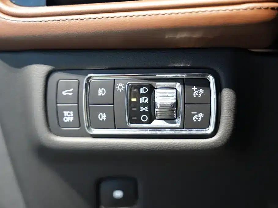 Navigator 2021 2.7T AWD Premium Edition — миниатюра 11