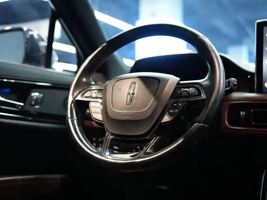 Navigator 2021 2.7T AWD Premium Edition — миниатюра 16