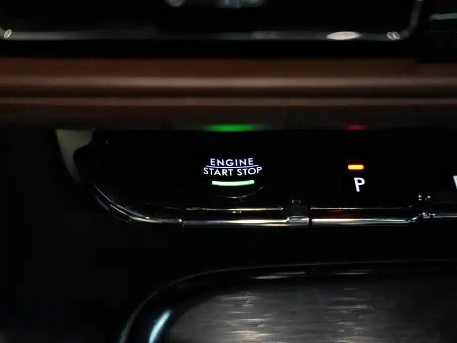 Navigator 2021 2.7T AWD Premium Edition — миниатюра 9