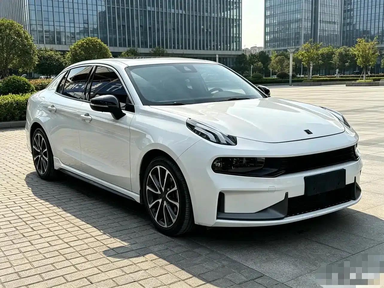 Lynk & Co 03 2021 1.5TD DCT Plus — миниатюра 3