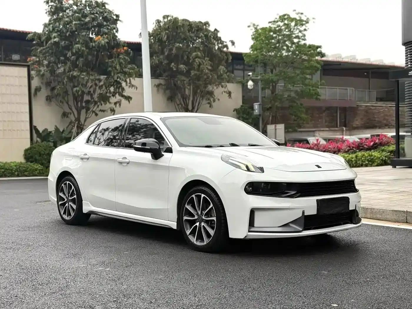 Lynk & Co 03 2018 1.5TD DCT Sport Edition (National V Emission Standard) — миниатюра 3