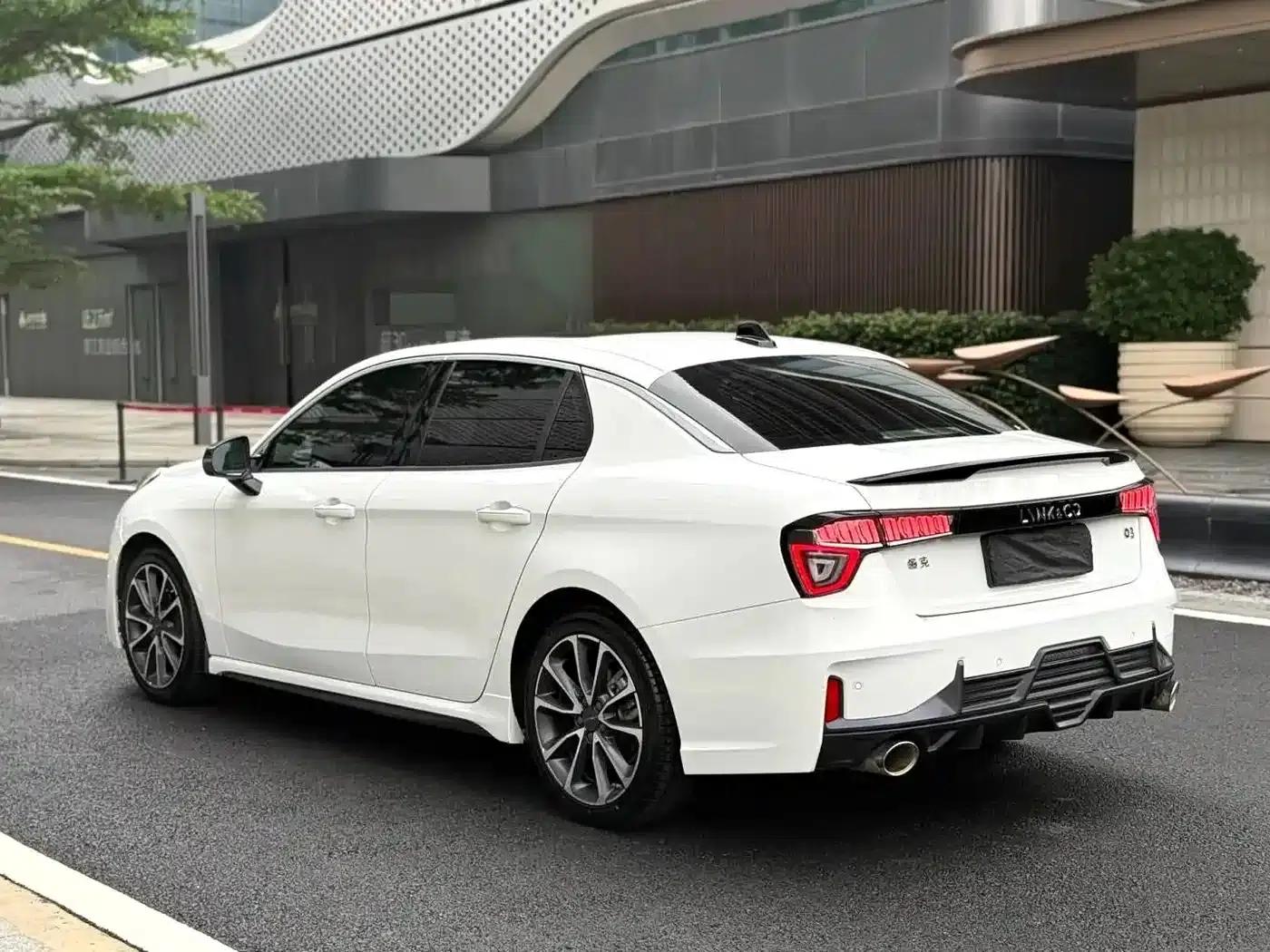 Lynk & Co 03 2018 1.5TD DCT Sport Edition (National V Emission Standard) — миниатюра 9