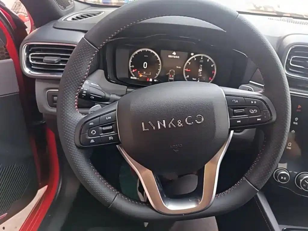 Lynk & Co 03 2019 1.5TD DCT Sport Edition (China VI Emission Standard) — миниатюра 11