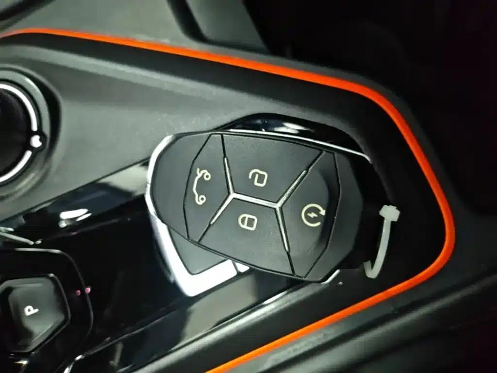 Lynk & Co 02 Hatchback 2021 2.0TD Halo — миниатюра 9
