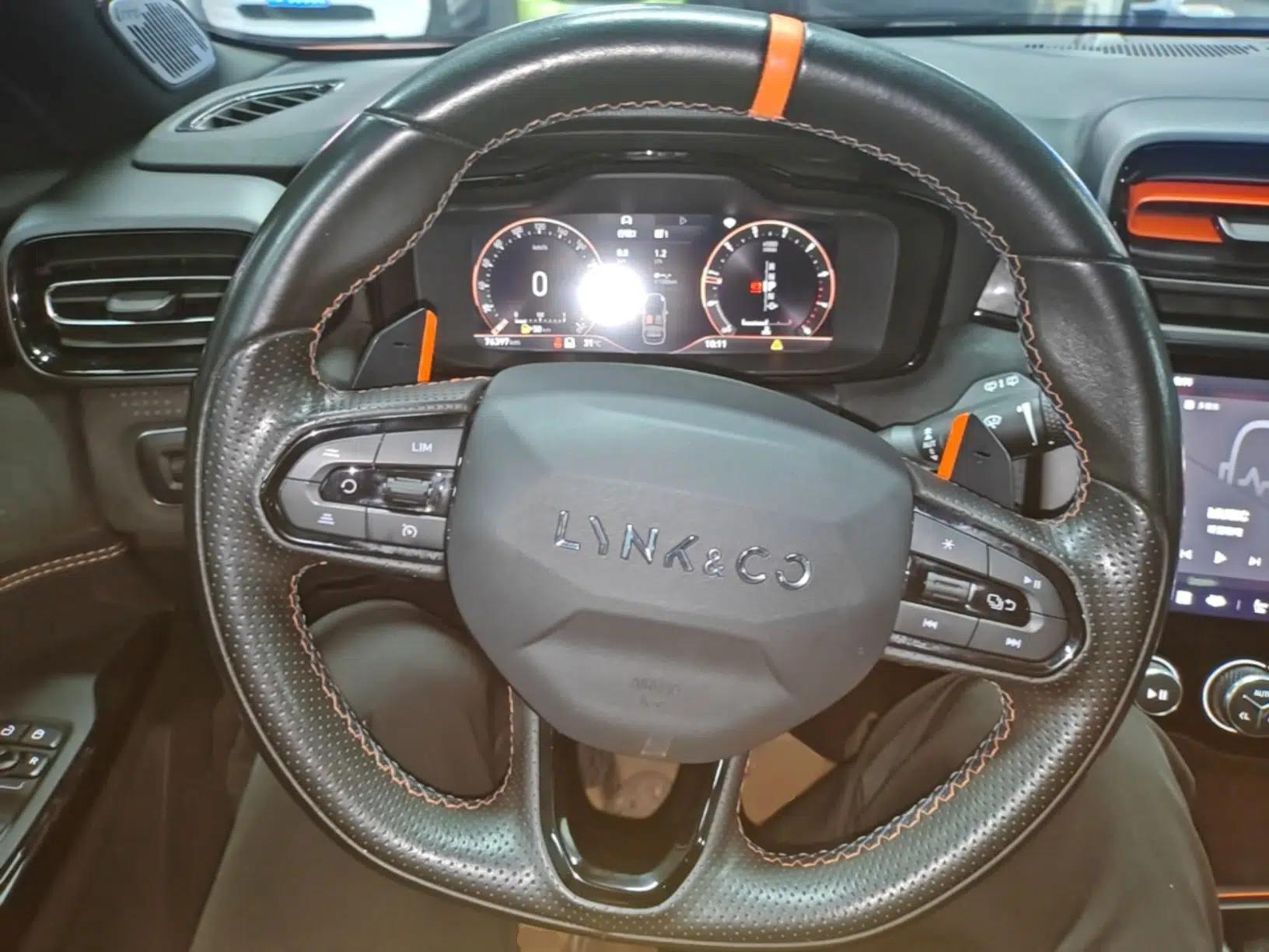 Lynk & Co 02 Hatchback 2021 2.0TD Halo — миниатюра 13